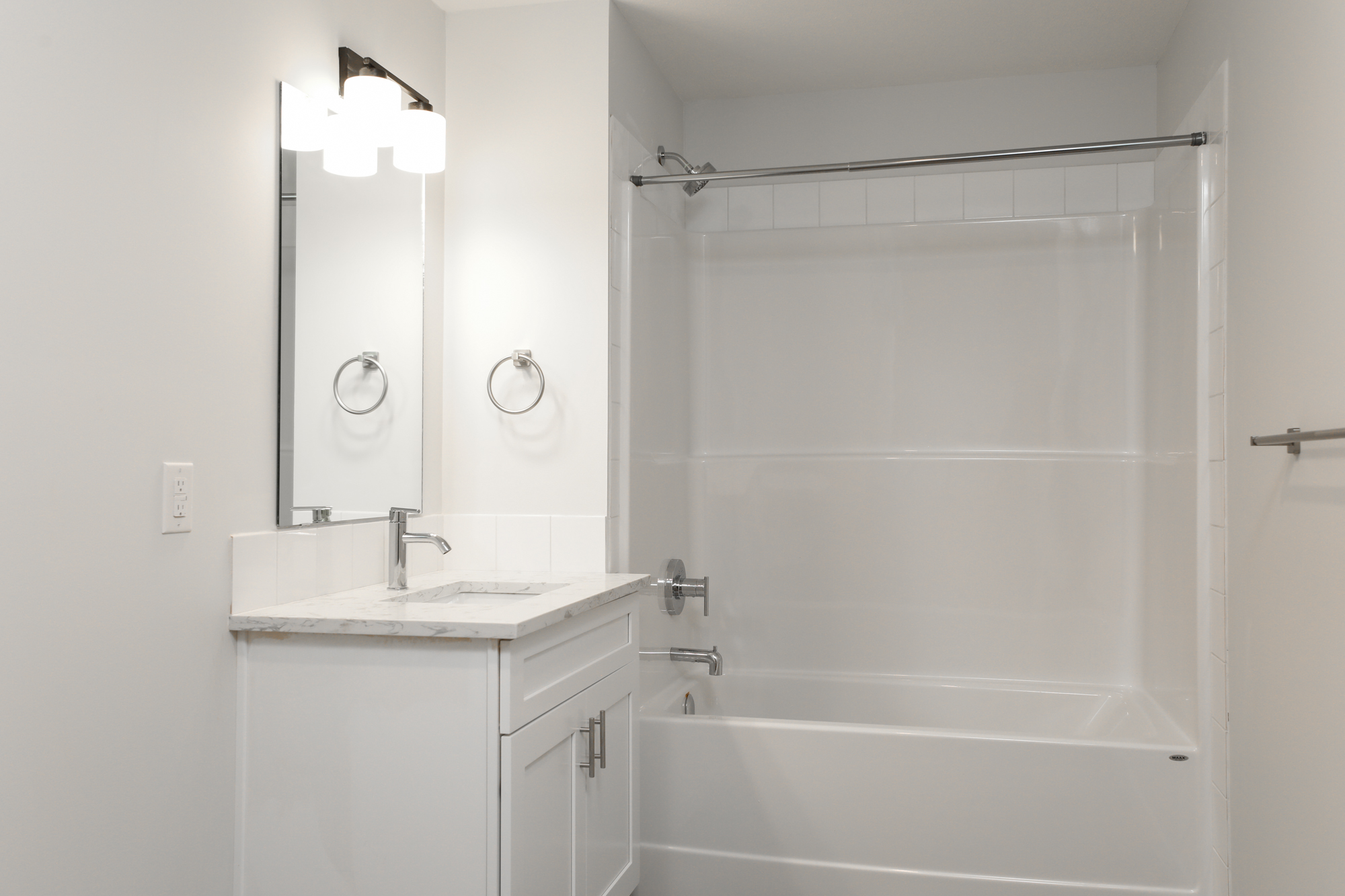 Fort Macleod Towers apartment thumbnail 5